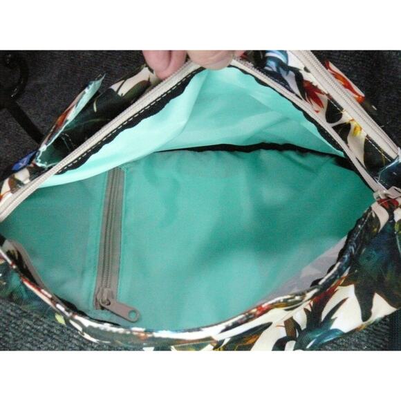 KAVU Rope Sling Bag Tropical Floral Print Crossbody Backpack Outdoor Travel Pack - Picture 6 of 11